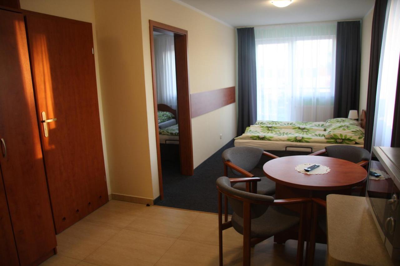 Pensjonat Edana Ustronie Morskie Extérieur photo